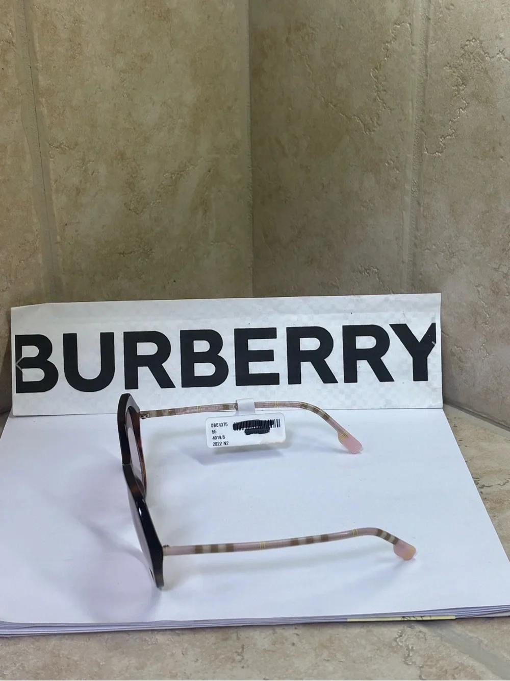 Burberry b4375 pink